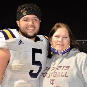 Meet your Posher, Cameron